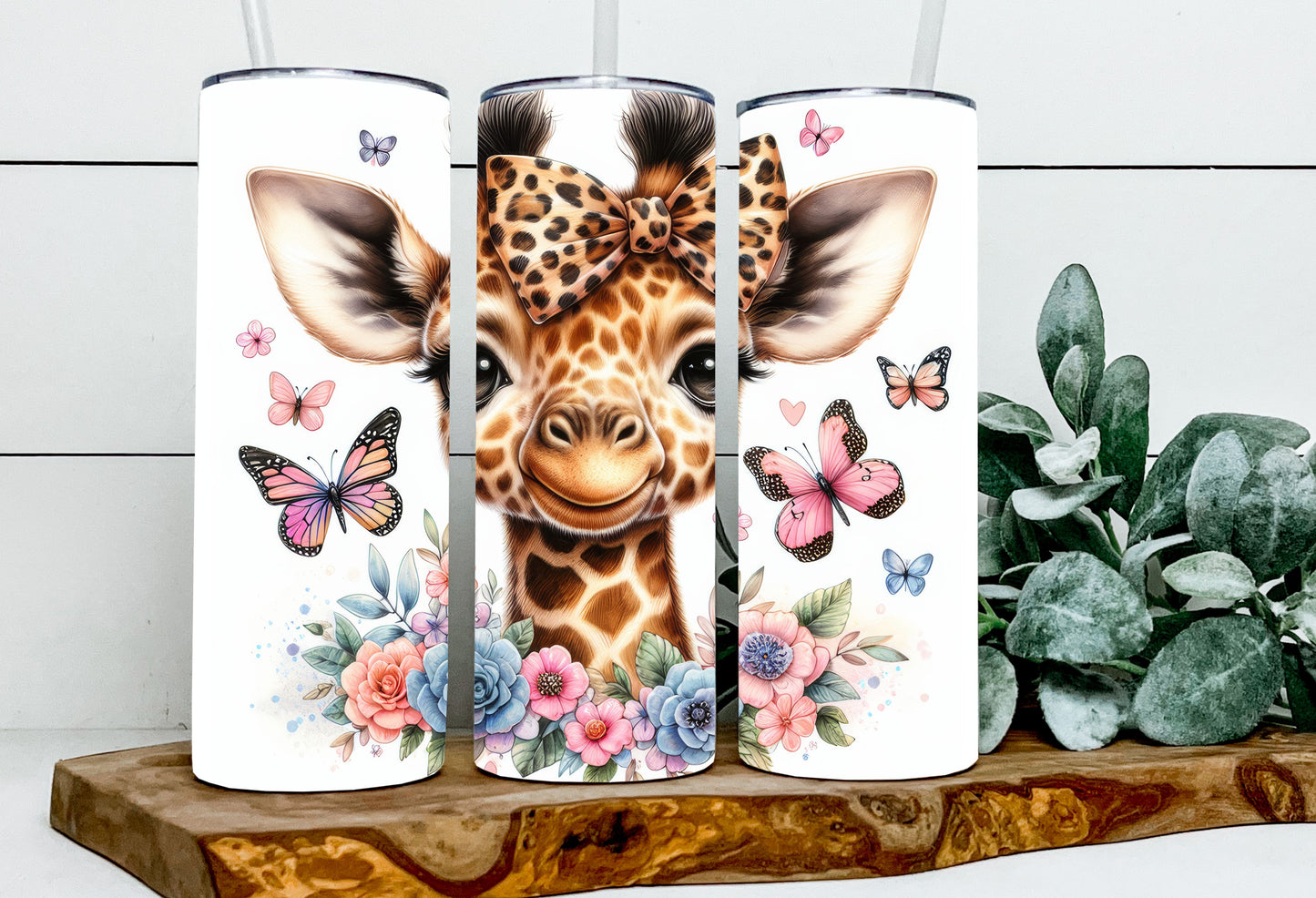 Rayleigh Lynn the leopard bow Giraffe