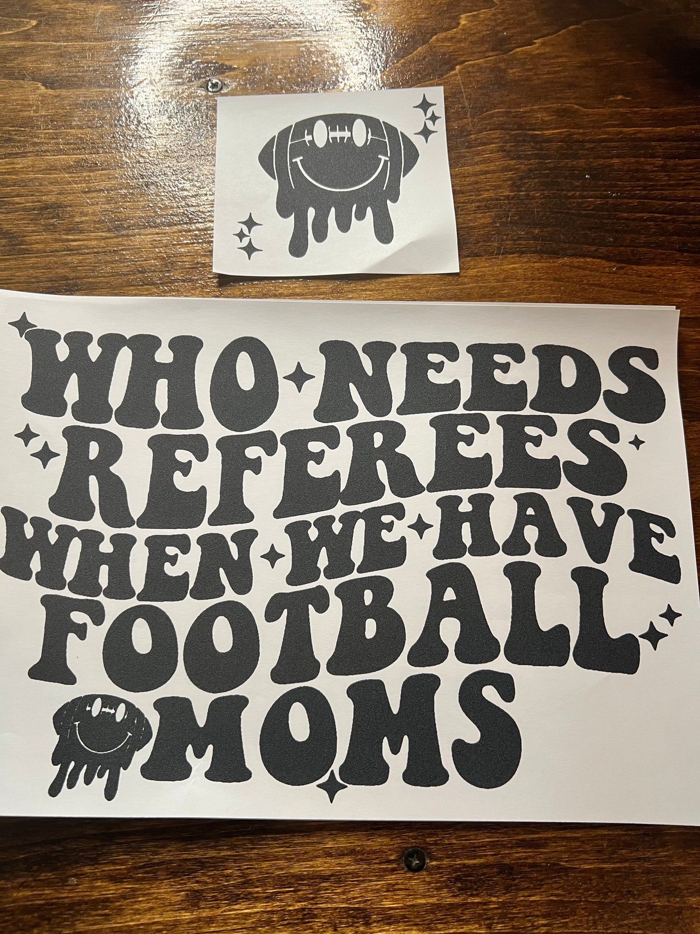 Referees Football Moms w/Pocket Print C15